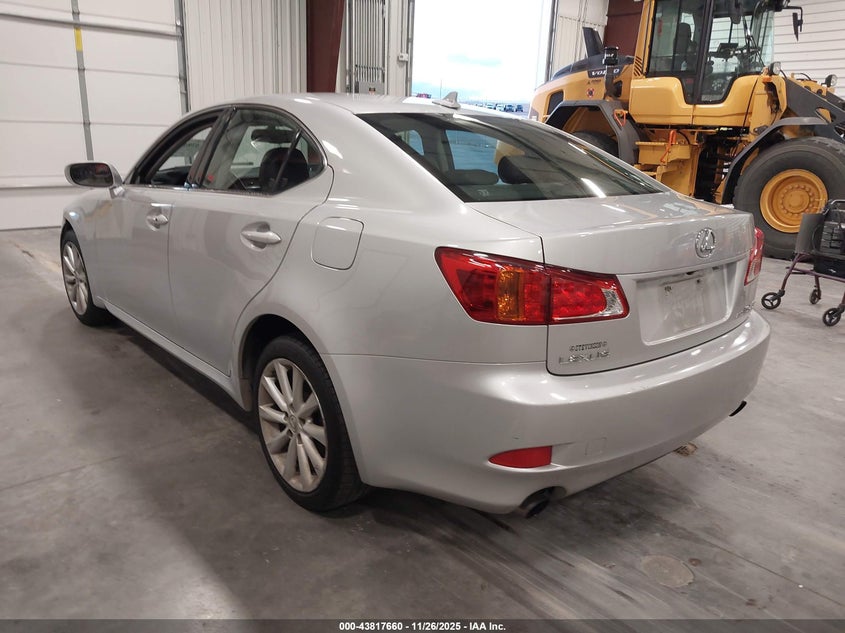 JTHCK262392030962 2009 LEXUS IS photo no. 3
