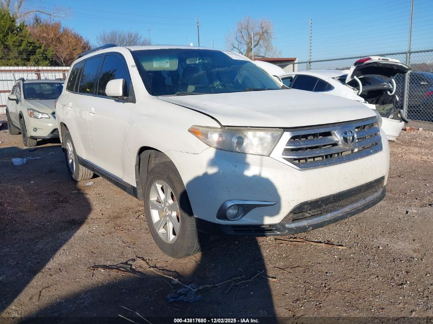 TOYOTA HIGHLANDER SE V6