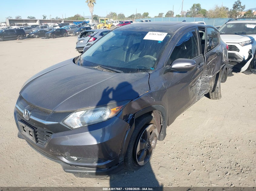 HONDA HR-V 2018 3CZRU6H59JG705031 Photo 2