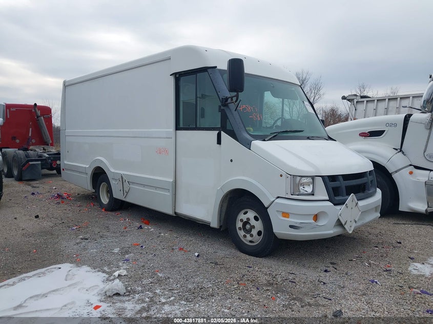 2014 Isuzu Commercial Van