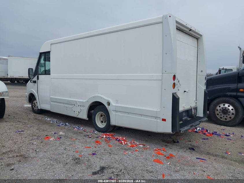 2014 Isuzu Commercial Van