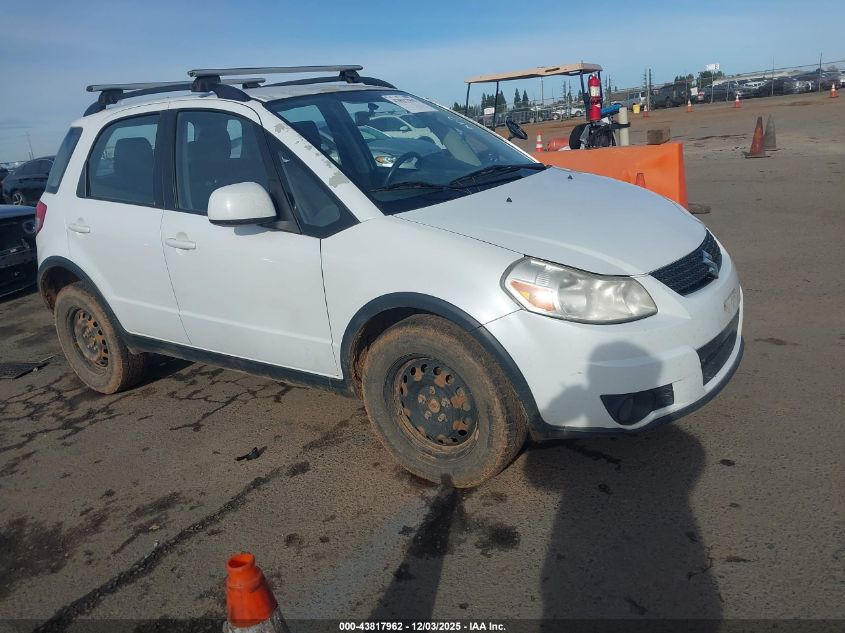 SUZUKI SX4 PREMIUM/TECH VALU PKG (NAV)