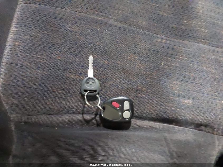 2002 Chevrolet Tahoe Ls VIN: 1GNEK13Z22J280685 Lot: 43817967