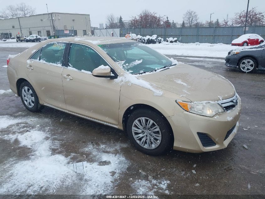 TOYOTA CAMRY LE