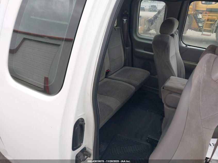 2001 Ford F-150 Lariat/Xl/Xlt VIN: 1FTRX17W51NB73505 Lot: 43818078