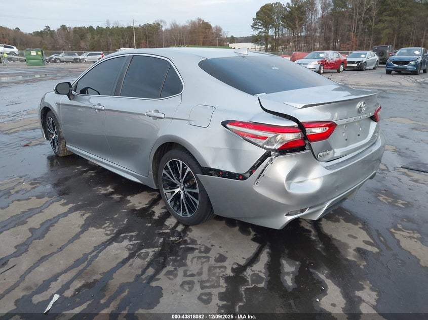 4T1B11HK8KU239644 2019 TOYOTA CAMRY photo no. 3