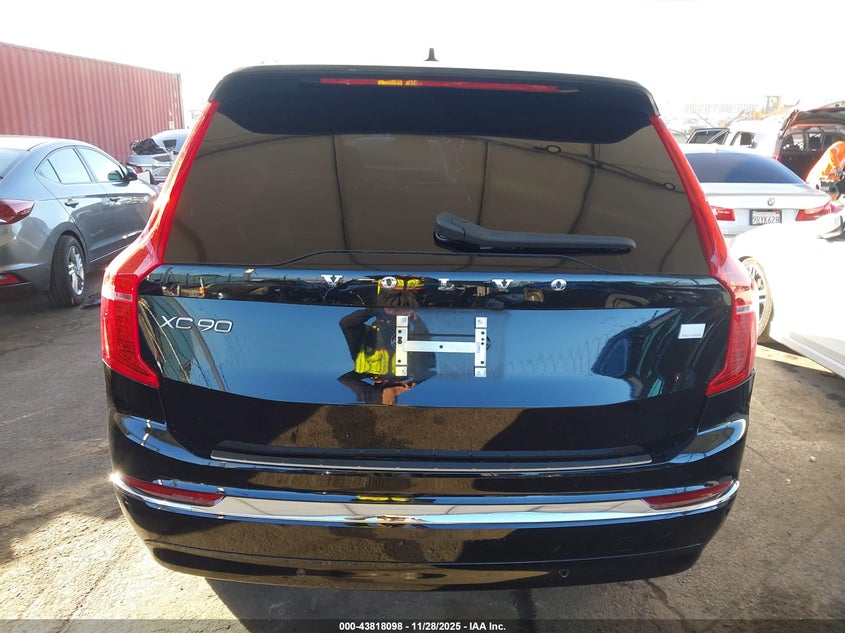2024 Volvo Xc90 Recharge Plug-In Hybrid T8 Plus Bright Theme 7-Seater VIN: YV4H60CE9R1244968 Lot: 43818098
