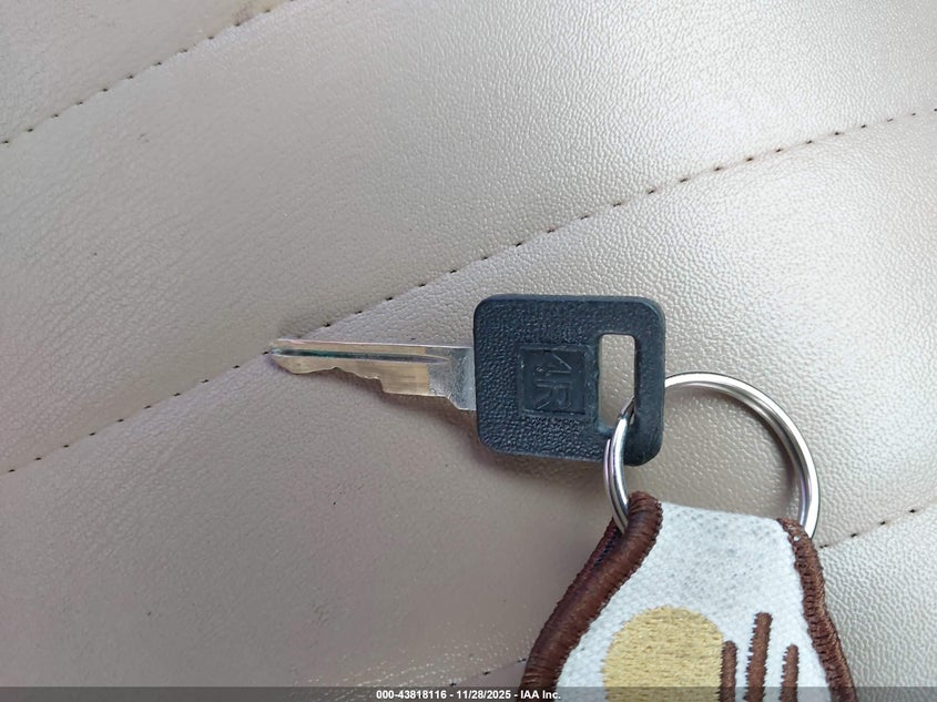 1986 GMC S Truck S15 VIN: 1GTCS14R0G8513296 Lot: 43818116