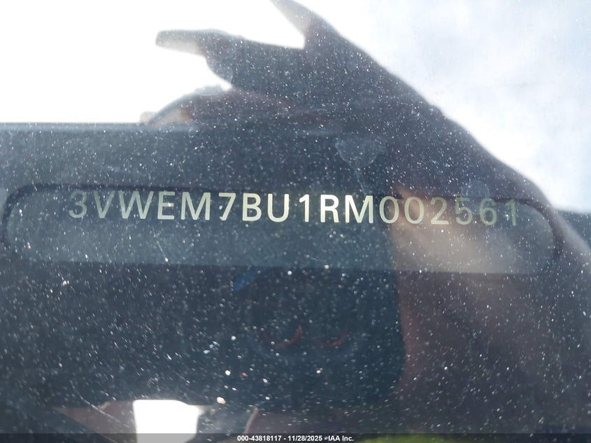2024 Volkswagen Jetta 1.5T Se VIN: 3VWEM7BU1RM002561 Lot: 43818117