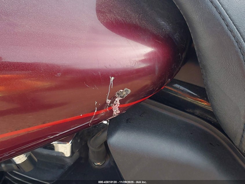 2017 Harley-Davidson Flhtk Ultra Limited VIN: 1HD1KED38HB642013 Lot: 43818120