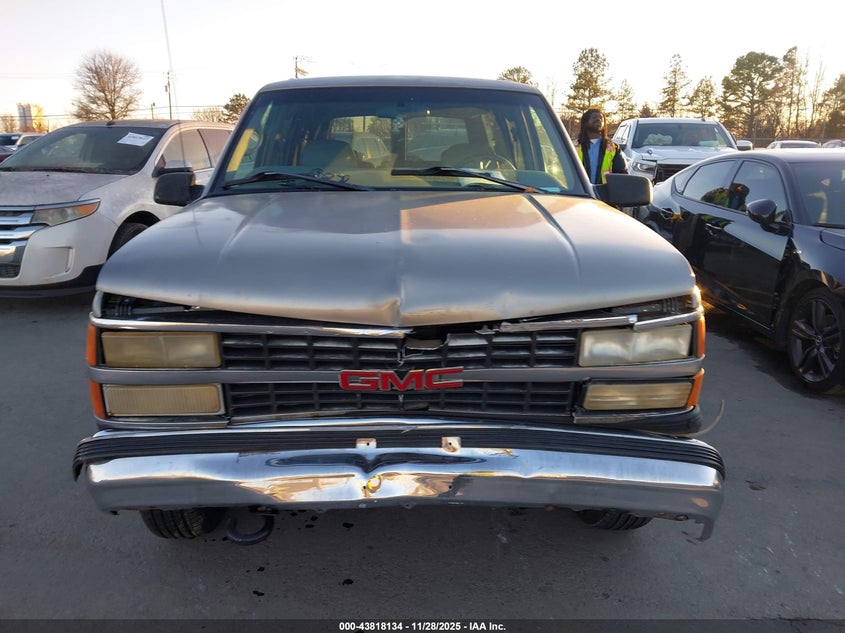 1998 GMC Yukon Slt VIN: 1GKEK13R5WJ727996 Lot: 43818134