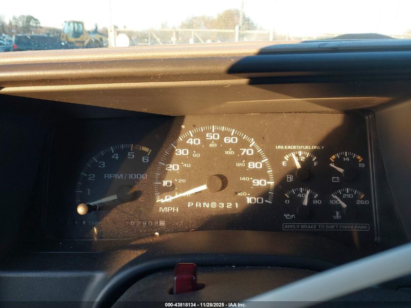 1998 GMC Yukon Slt VIN: 1GKEK13R5WJ727996 Lot: 43818134