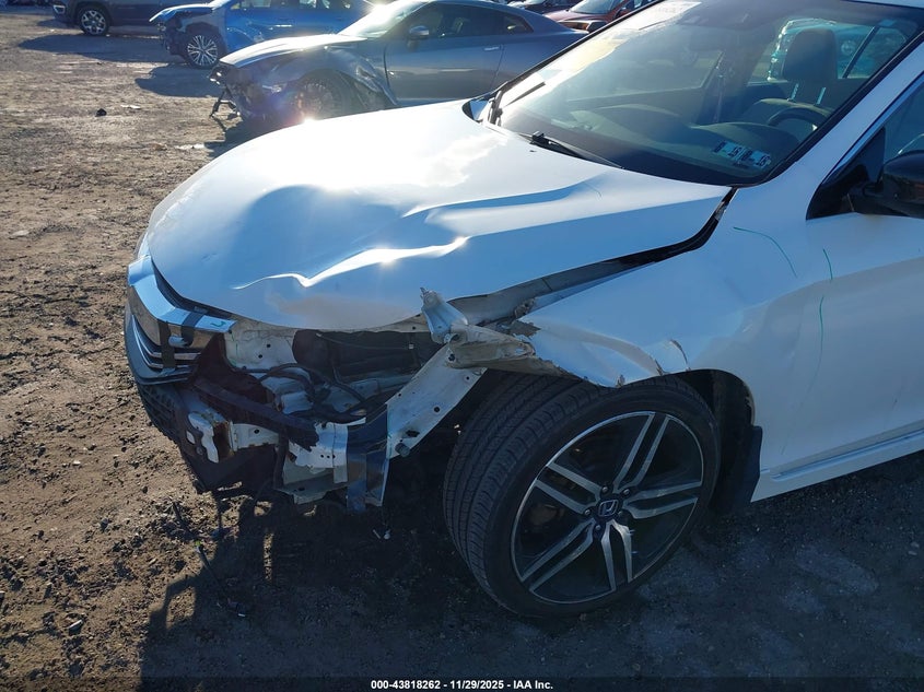 2016 Honda Accord Touring VIN: 1HGCR3F96GA004764 Lot: 43818262