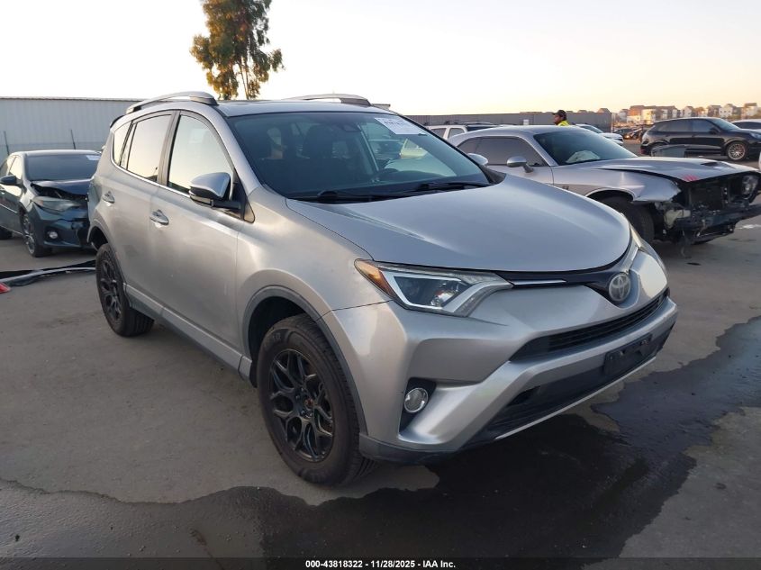 TOYOTA RAV4 XLE