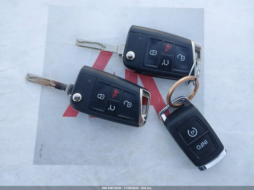 2021 Volkswagen Tiguan 2.0T Se/2.0T Se R-Line Black/2.0T Sel VIN: 3VV3B7AXXMM082903 Lot: 43818330