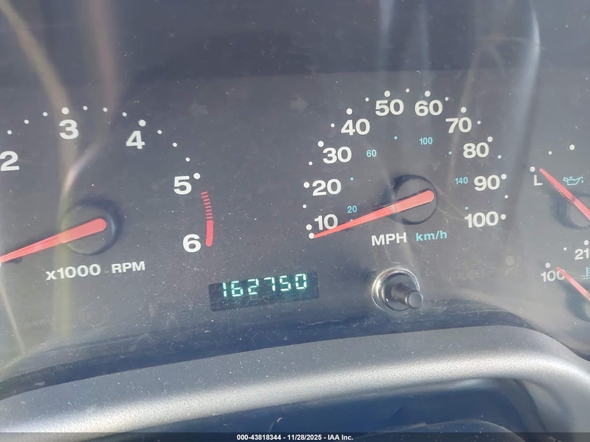 2005 Jeep Wrangler Unlimited VIN: 1J4FA44S25P317040 Lot: 43818344