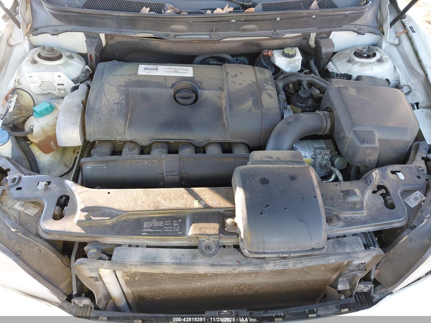 2013 Volvo Xc90 3.2 R-Design/3.2 R-Design Platinum/3.2 R-Design Premier Plus VIN: YV4952CTXD1655516 Lot: 43818391