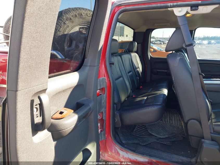 2007 Chevrolet Silverado 1500 Ltz VIN: 2GCEC19Y971712095 Lot: 43818415