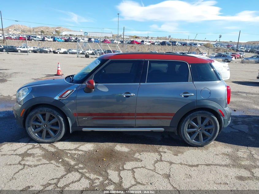 2016 Mini Countryman Cooper S VIN: WMWZC5C5XGWU02423 Lot: 43818464
