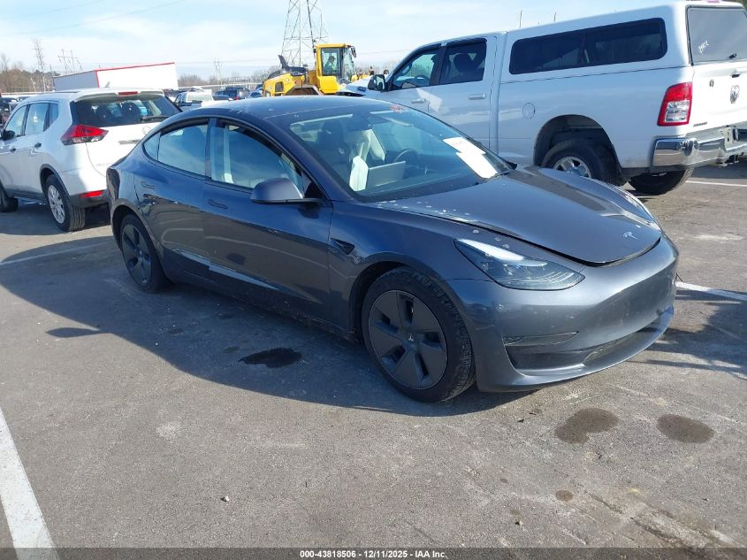 TESLA MODEL 3 REAR-WHEEL DRIVE