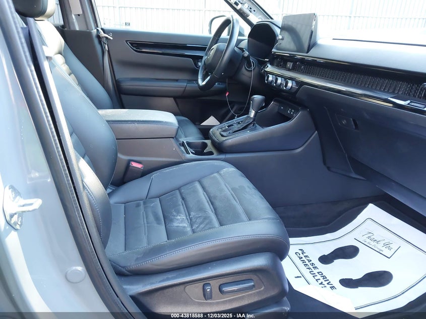 2025 HONDA CR-V auction photo 5