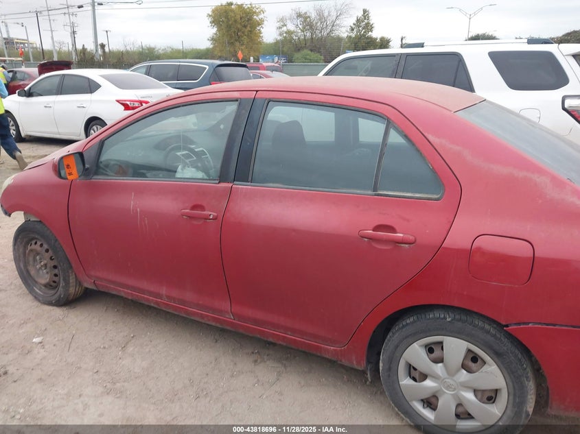 2008 Toyota Yaris VIN: JTDBT923784040964 Lot: 43818696