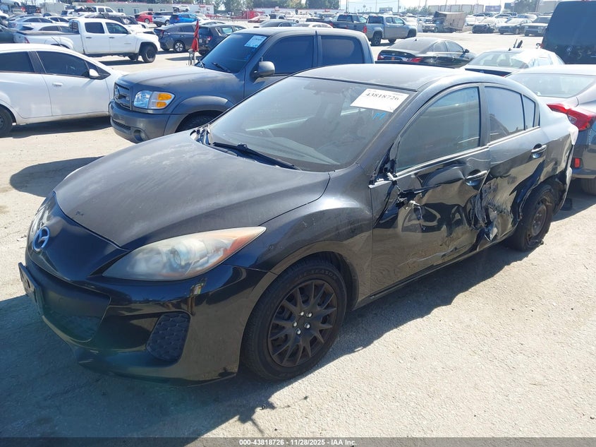 JM1BL1UPXD1731628 2013 MAZDA 3 photo no. 2
