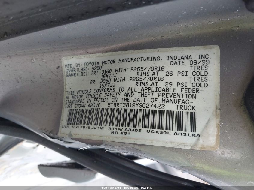 2000 Toyota Tundra Ltd V8 VIN: 5TBRT3819YS027423 Lot: 43818741