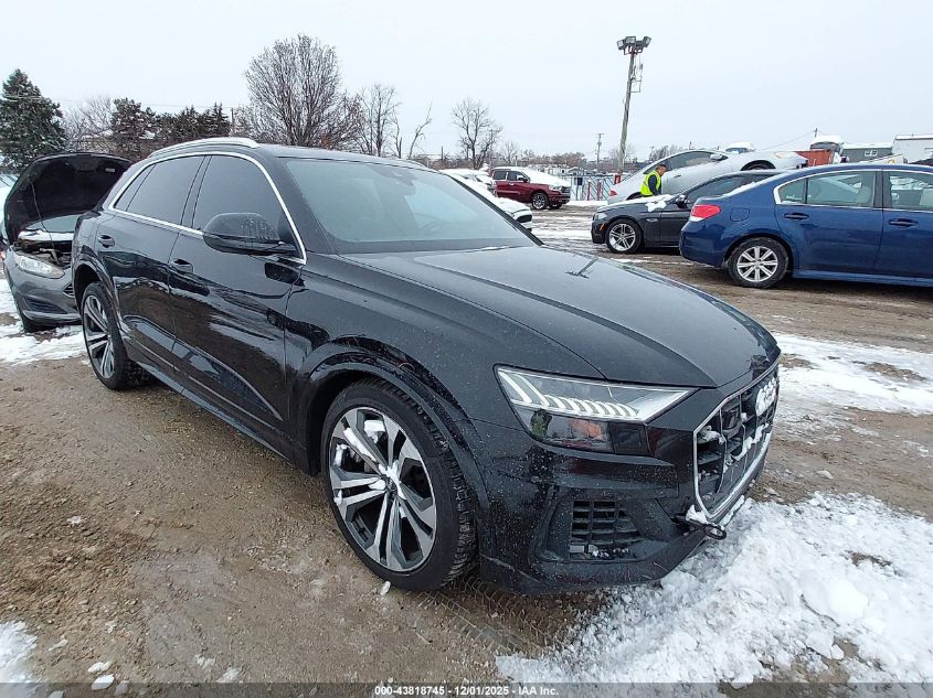 AUDI Q8 55 PREMIUM