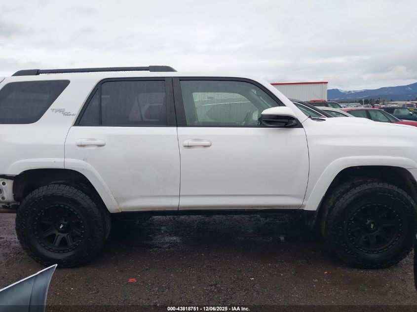 2019 Toyota 4Runner Trd Off Road VIN: JTEBU5JR0K5669698 Lot: 43818751