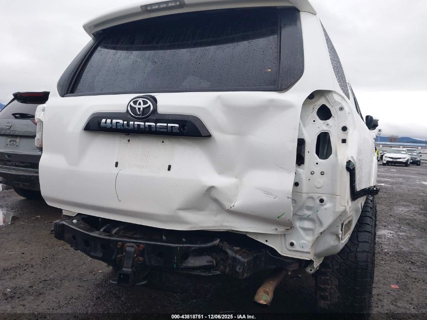 2019 Toyota 4Runner Trd Off Road VIN: JTEBU5JR0K5669698 Lot: 43818751