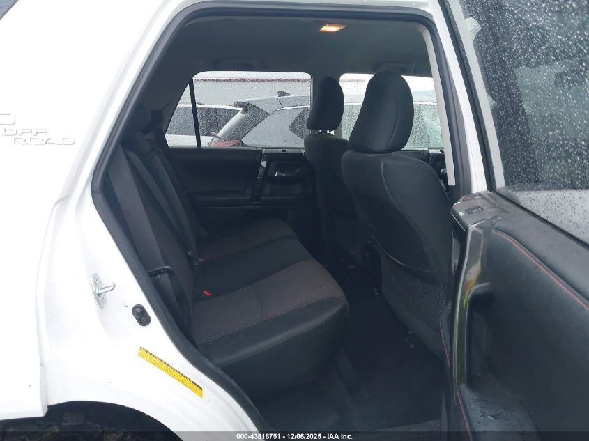 2019 Toyota 4Runner Trd Off Road VIN: JTEBU5JR0K5669698 Lot: 43818751