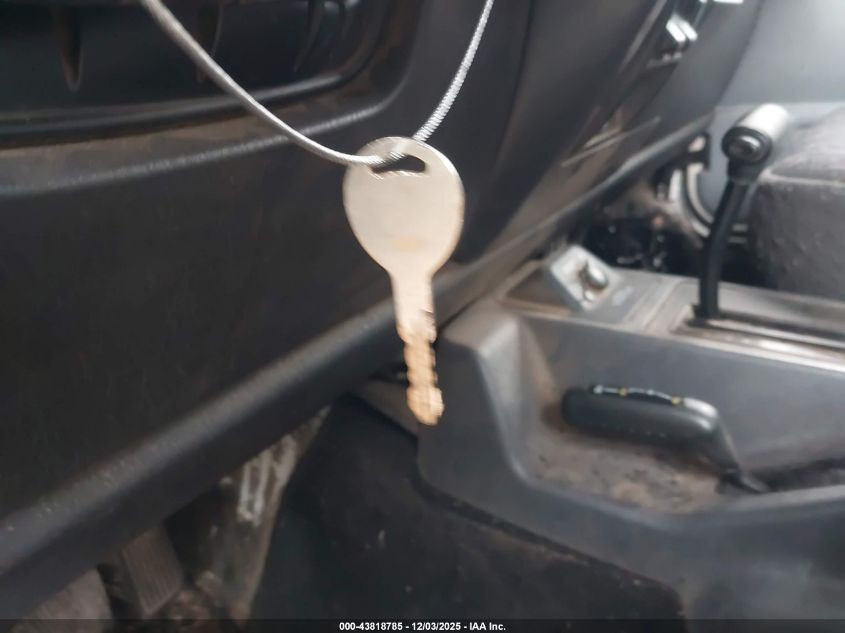 2001 Jeep Wrangler Se VIN: 1J4FA29P01P348340 Lot: 43818785