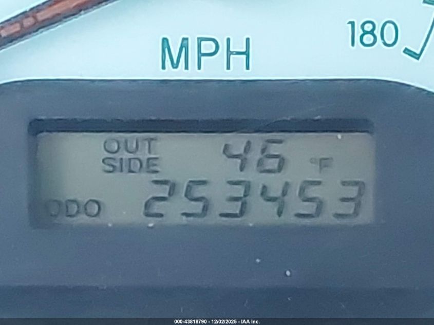 2003 Toyota Corolla Le VIN: 1NXBR32EX3Z077783 Lot: 43818790