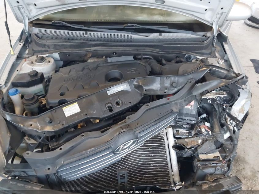 2008 Hyundai Accent Gls VIN: KMHCN46C98U232605 Lot: 43818794