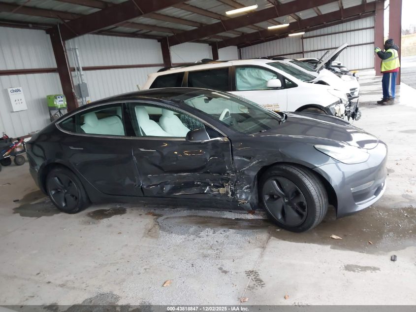 2019 Tesla Model 3 Long Range/Performance VIN: 5YJ3E1EB8KF406725 Lot: 43818847