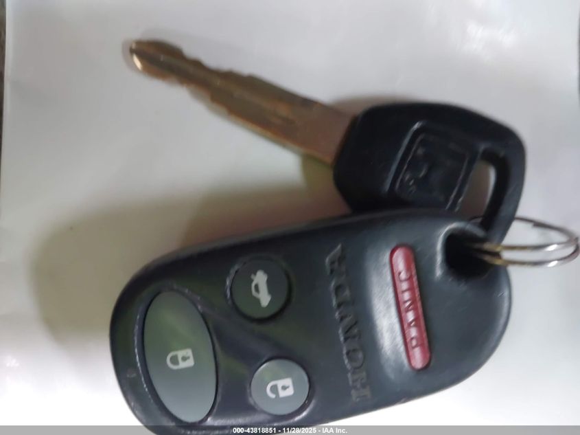 2001 Honda Accord 3.0 Ex VIN: 1HGCG16581A086205 Lot: 43818851