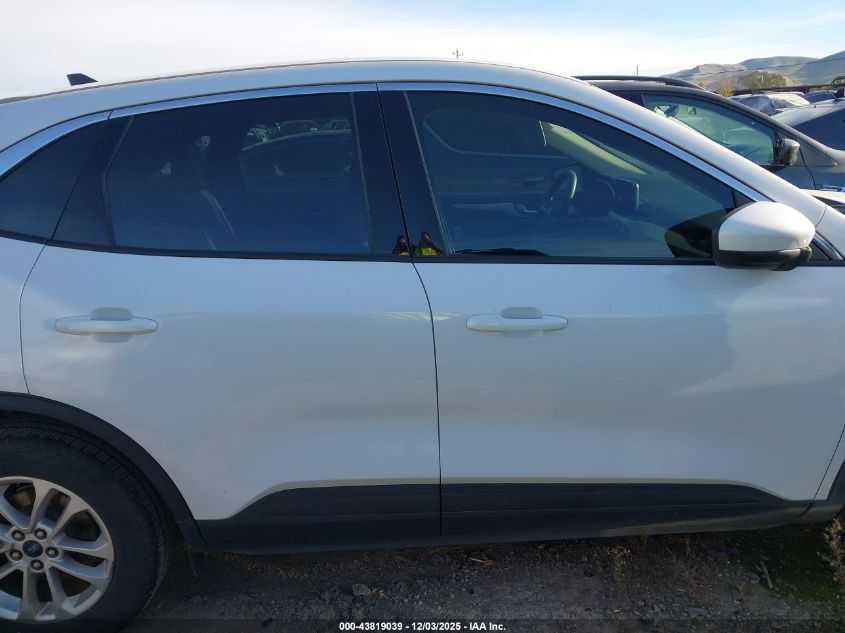 2020 Ford Escape Se VIN: 1FMCU0G6XLUC06690 Lot: 43819039