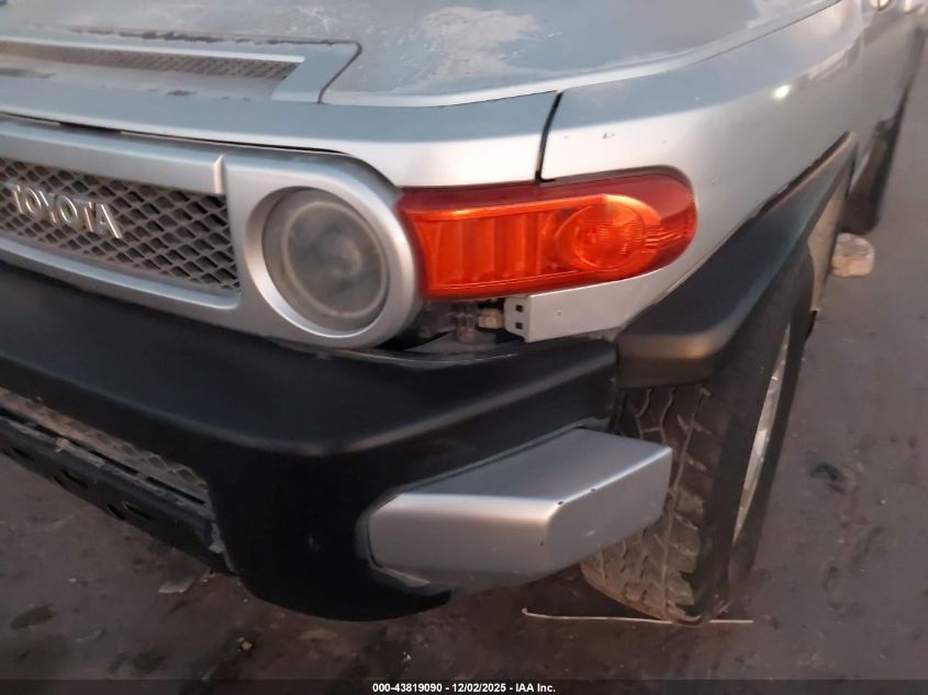 2007 Toyota Fj Cruiser VIN: JTEZU11FX70018712 Lot: 43819090