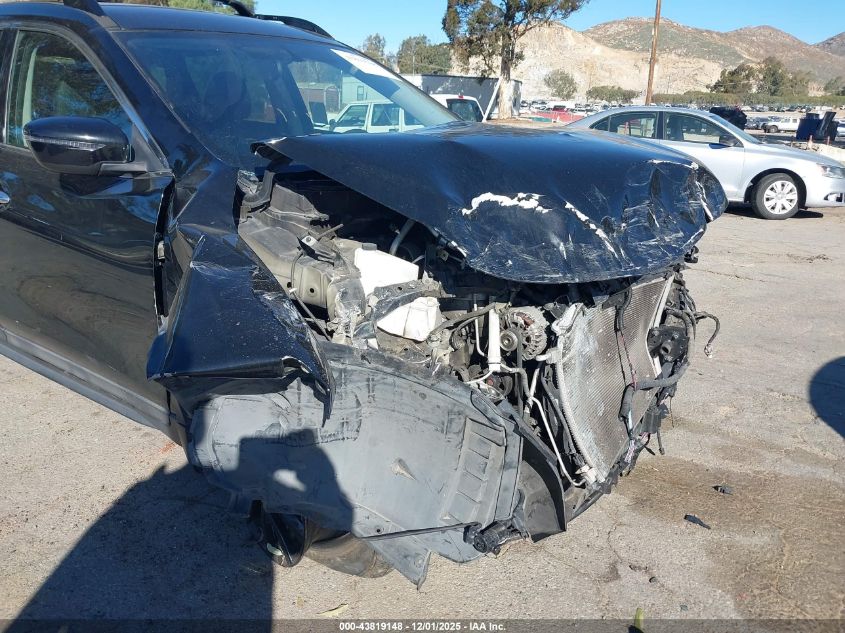 2017 Nissan Rogue Sv VIN: 5N1AT2MT7HC822358 Lot: 43819148