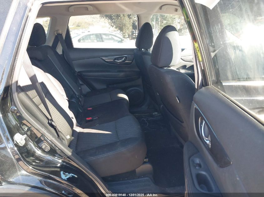 2017 Nissan Rogue Sv VIN: 5N1AT2MT7HC822358 Lot: 43819148