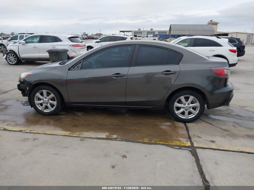 2011 Mazda Mazda3 I Touring VIN: JM1BL1VF1B1414193 Lot: 43819154