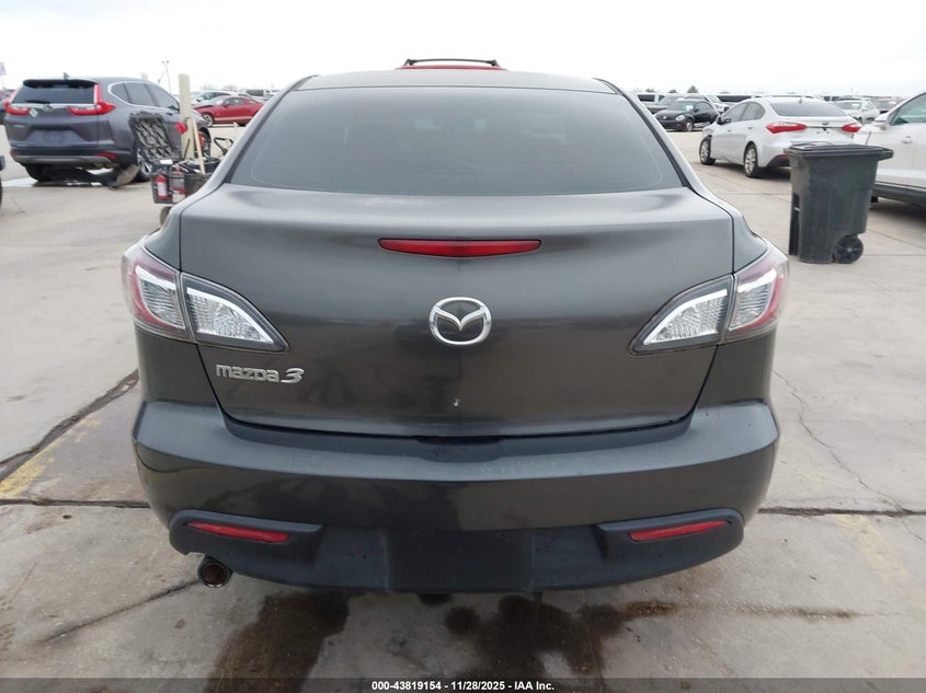 2011 Mazda Mazda3 I Touring VIN: JM1BL1VF1B1414193 Lot: 43819154