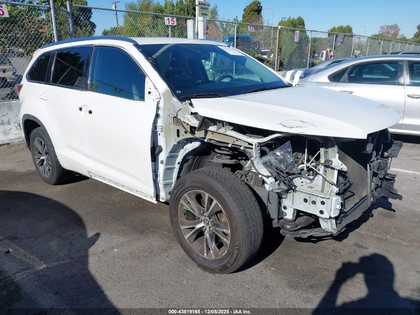 TOYOTA HIGHLANDER XLE V6