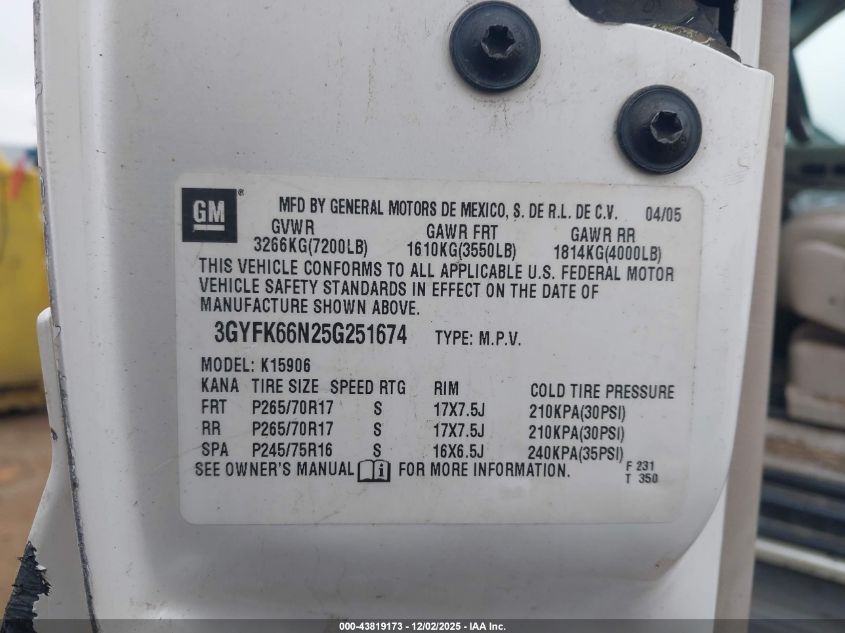 2005 Cadillac Escalade Esv Standard VIN: 3GYFK66N25G251674 Lot: 43819173