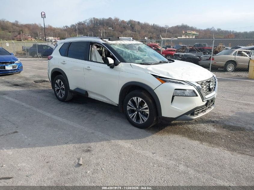 NISSAN ROGUE SV FWD