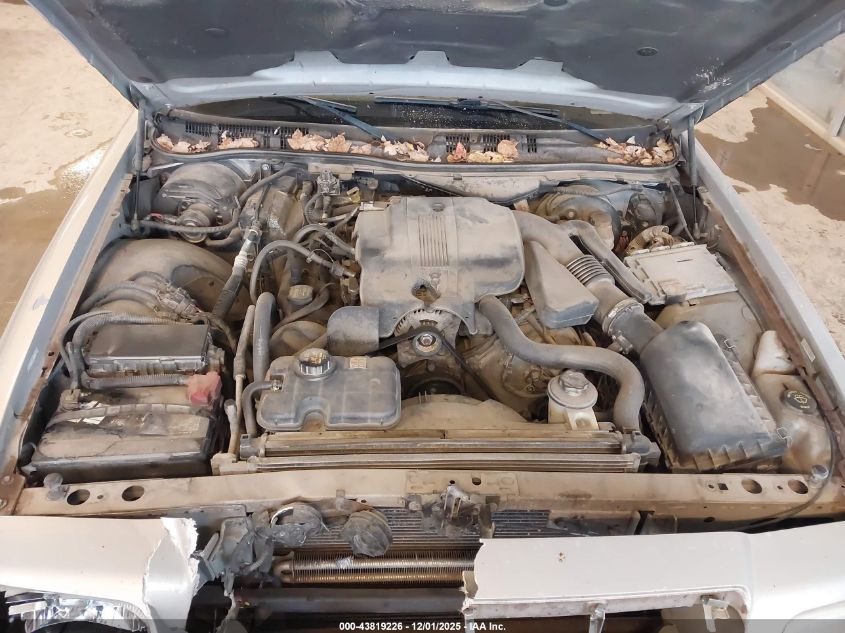 2009 Mercury Grand Marquis Ls (Fleet Only) VIN: 2MEHM75V99X621111 Lot: 43819226