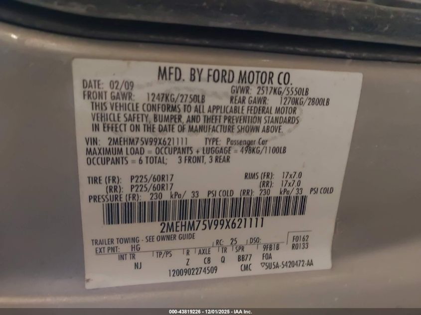 2009 Mercury Grand Marquis Ls (Fleet Only) VIN: 2MEHM75V99X621111 Lot: 43819226