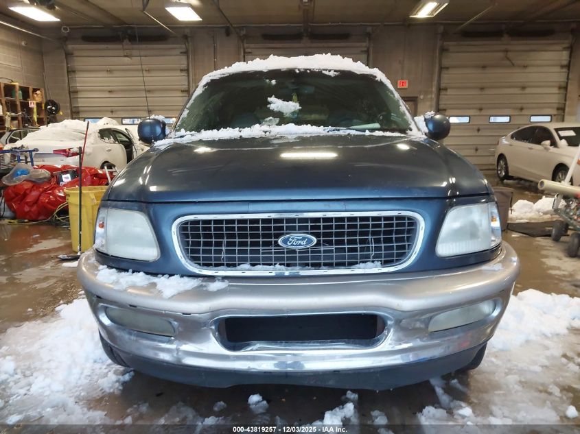 1998 Ford Expedition Eddie Bauer/Xlt VIN: 1FMRU17L5WLA42698 Lot: 43819257