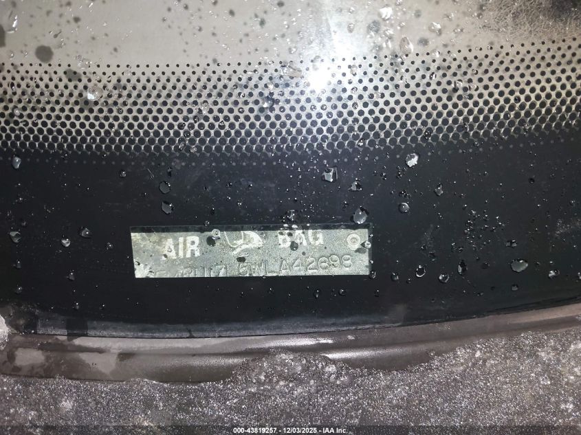 1998 Ford Expedition Eddie Bauer/Xlt VIN: 1FMRU17L5WLA42698 Lot: 43819257